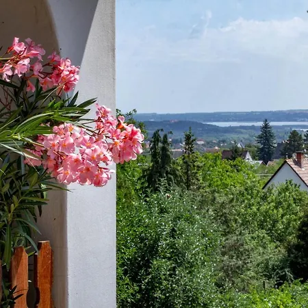 Holiday home In - Velence-see 43968